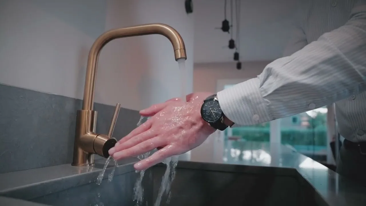 Video: So nimmst du deine Urinprobe zu Hause ab